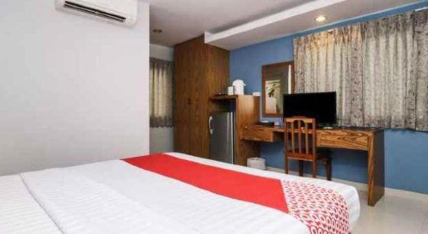 Готель Oyo 121 Hua Hin Goodview Екстер'єр фото