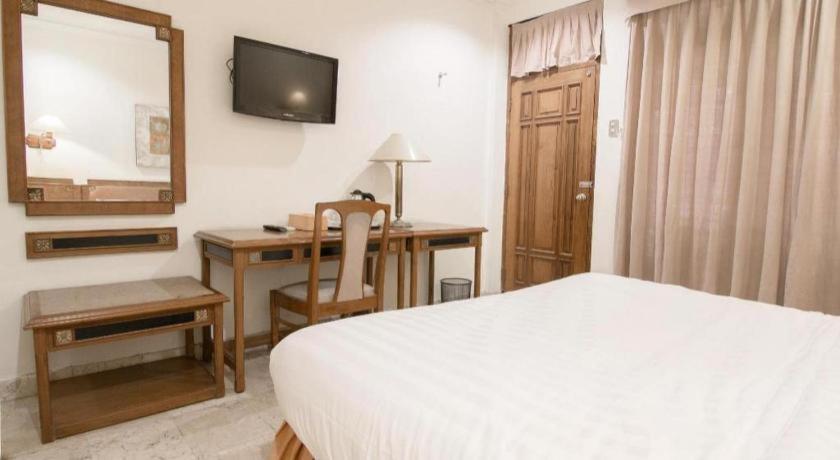 Готель Oyo 121 Hua Hin Goodview Екстер'єр фото