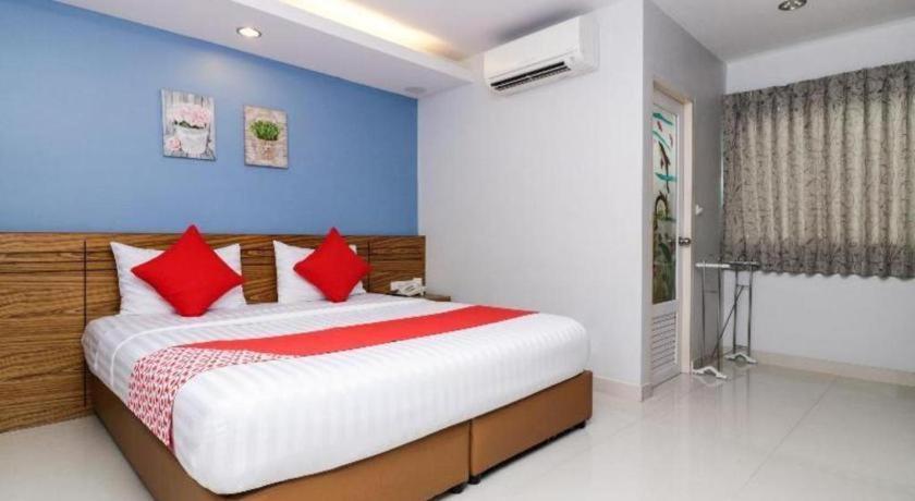 Готель Oyo 121 Hua Hin Goodview Екстер'єр фото