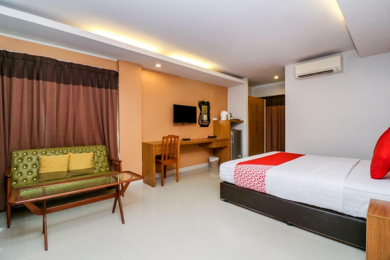 Готель Oyo 121 Hua Hin Goodview Екстер'єр фото
