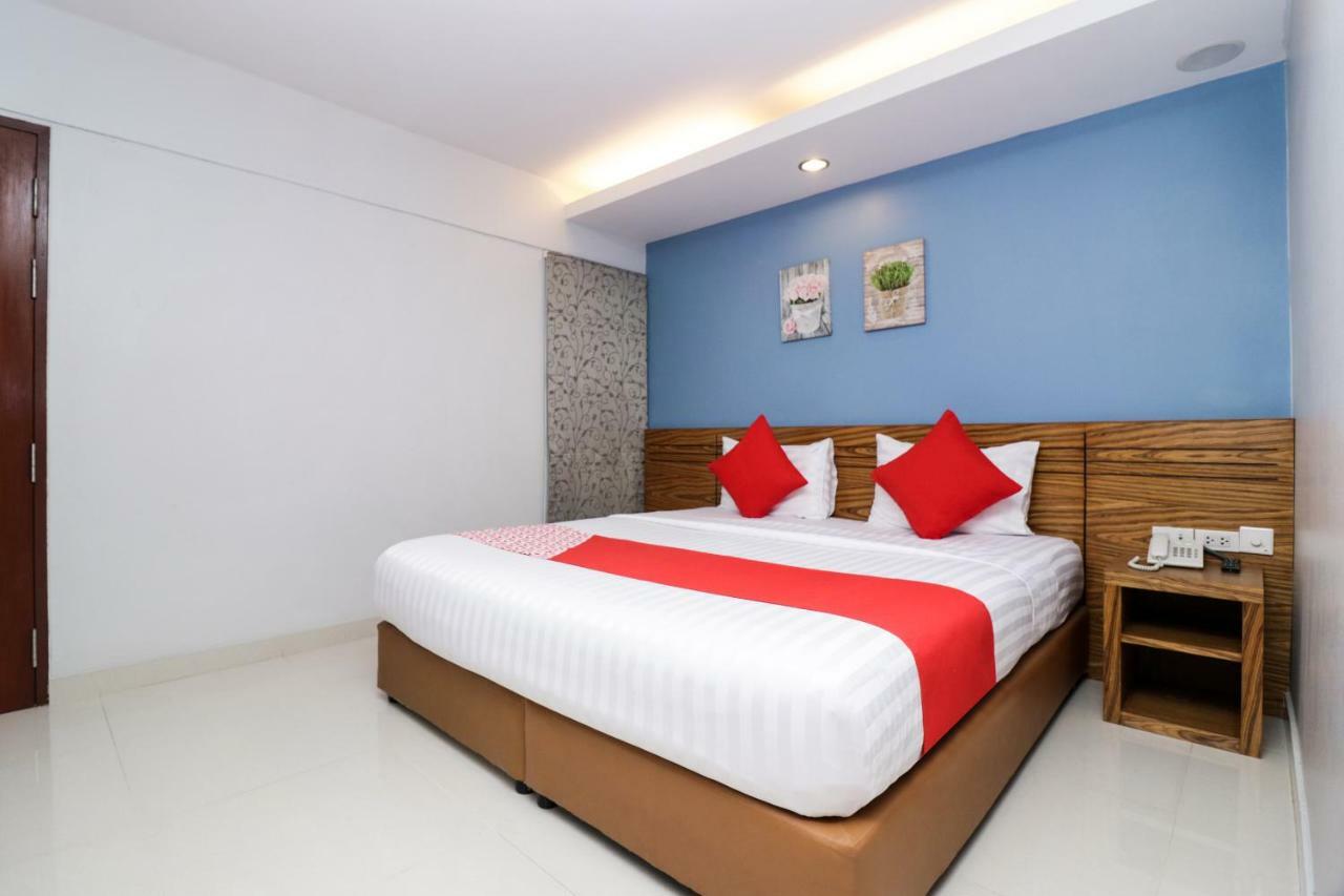 Готель Oyo 121 Hua Hin Goodview Екстер'єр фото