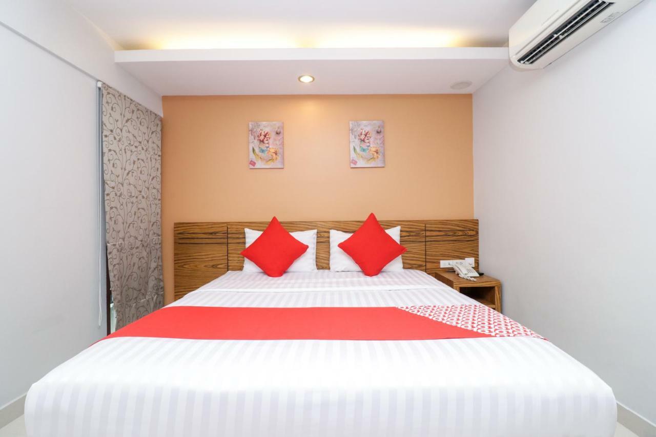 Готель Oyo 121 Hua Hin Goodview Екстер'єр фото
